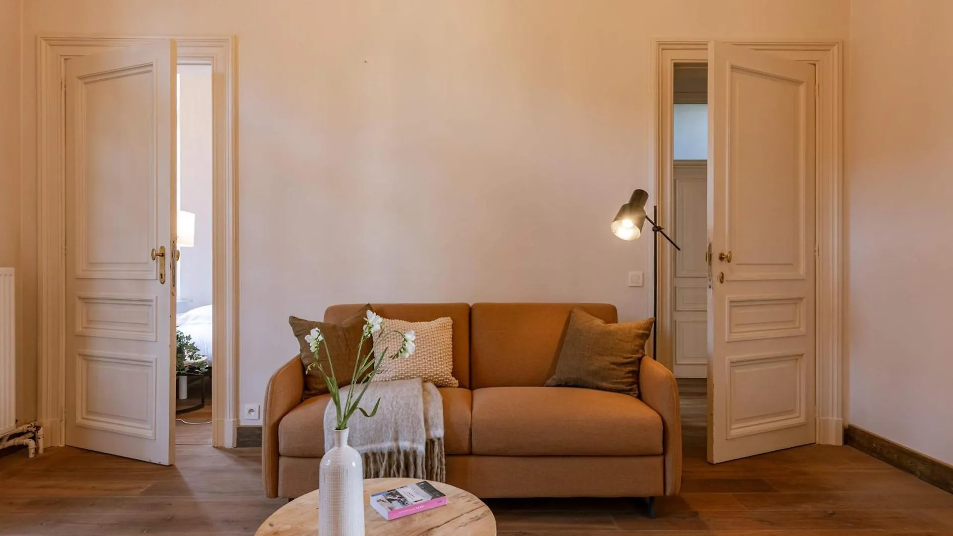 Huswell - Cape Montigny - A Beautifully Renovated Historic Property In The Heart Of Ghent 0*,