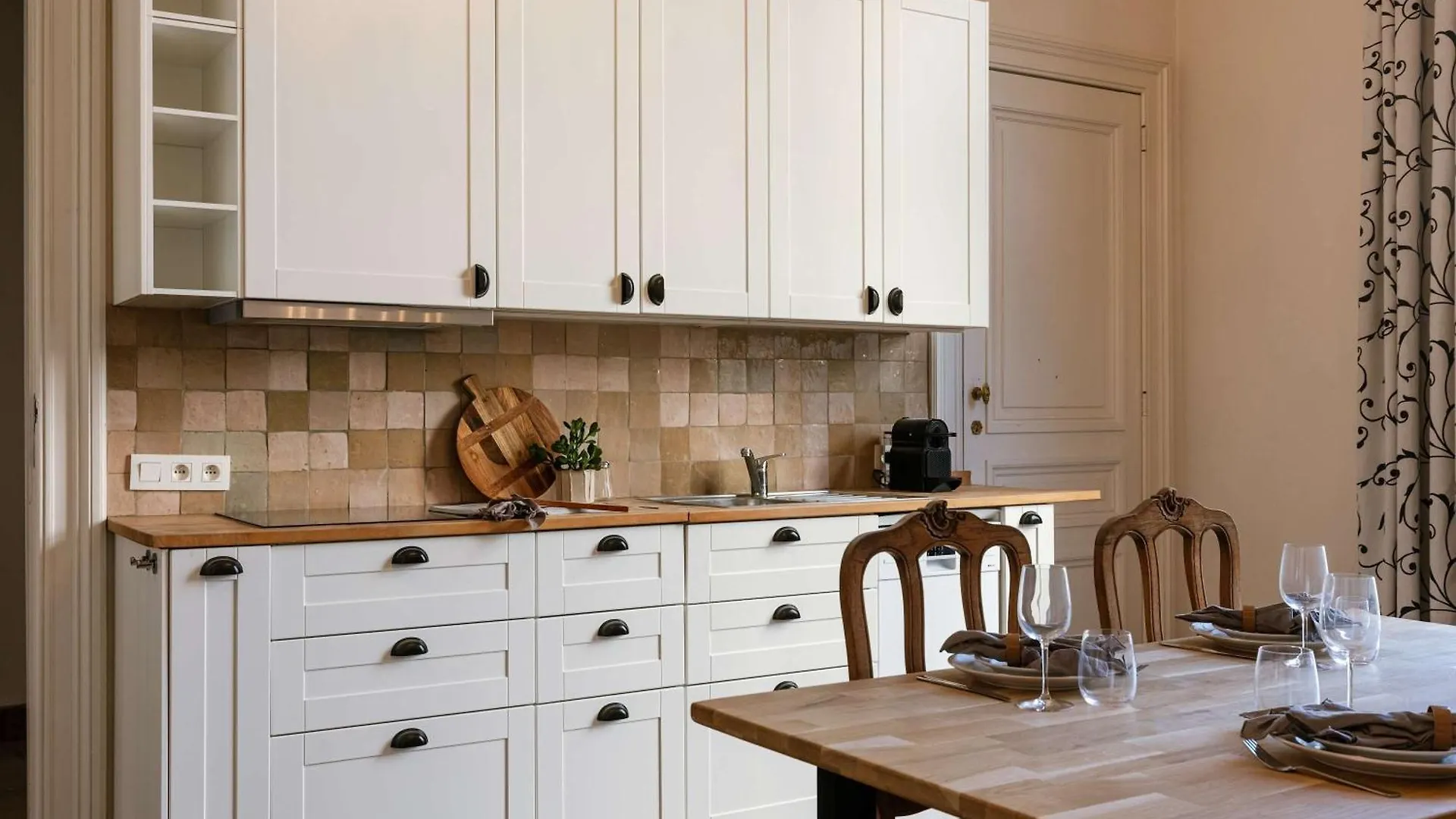 Huswell - Cape Montigny - A Beautifully Renovated Historic Property In The Heart Of Ghent 0*,  Belgium